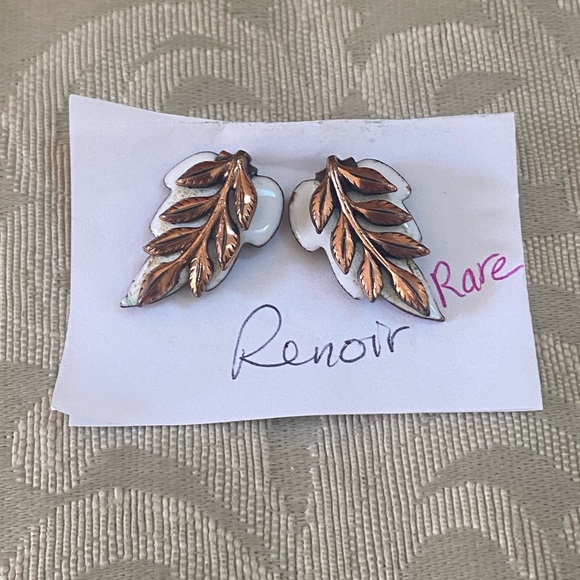 Renoir Matisse clip on Earrings - Picture 5 of 7